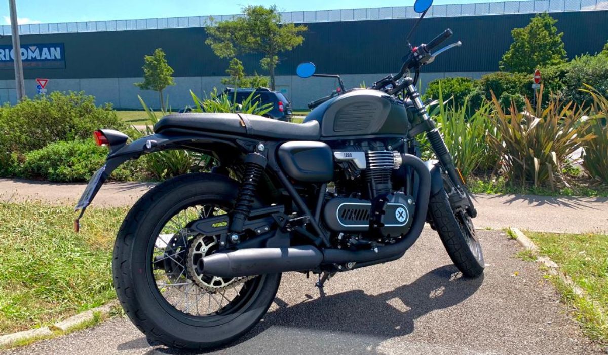 Brame Sports MOTOS + 125cc Occasion BRIXTON Cromwell 1200