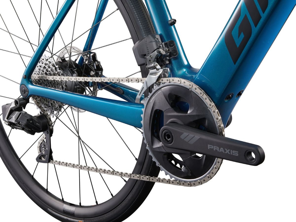 Brame Sports COURSE GIANT Defy Advanced E+ Elite 2