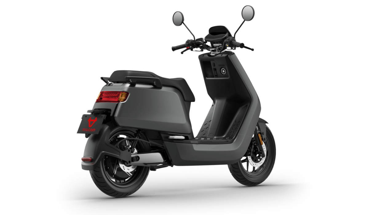 Brame Sports SCOOTERS ÉLECTRIQUES NIU NQi GTS 45