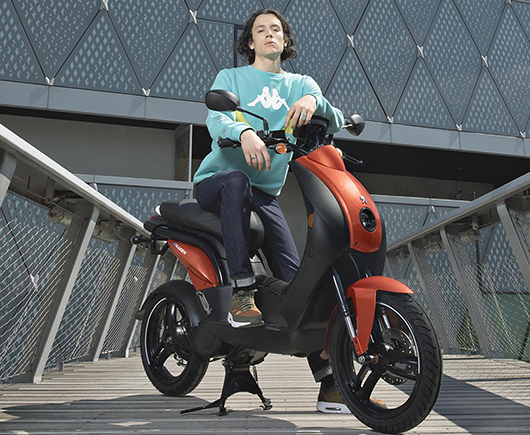 Brame Sports Scooters Electrique