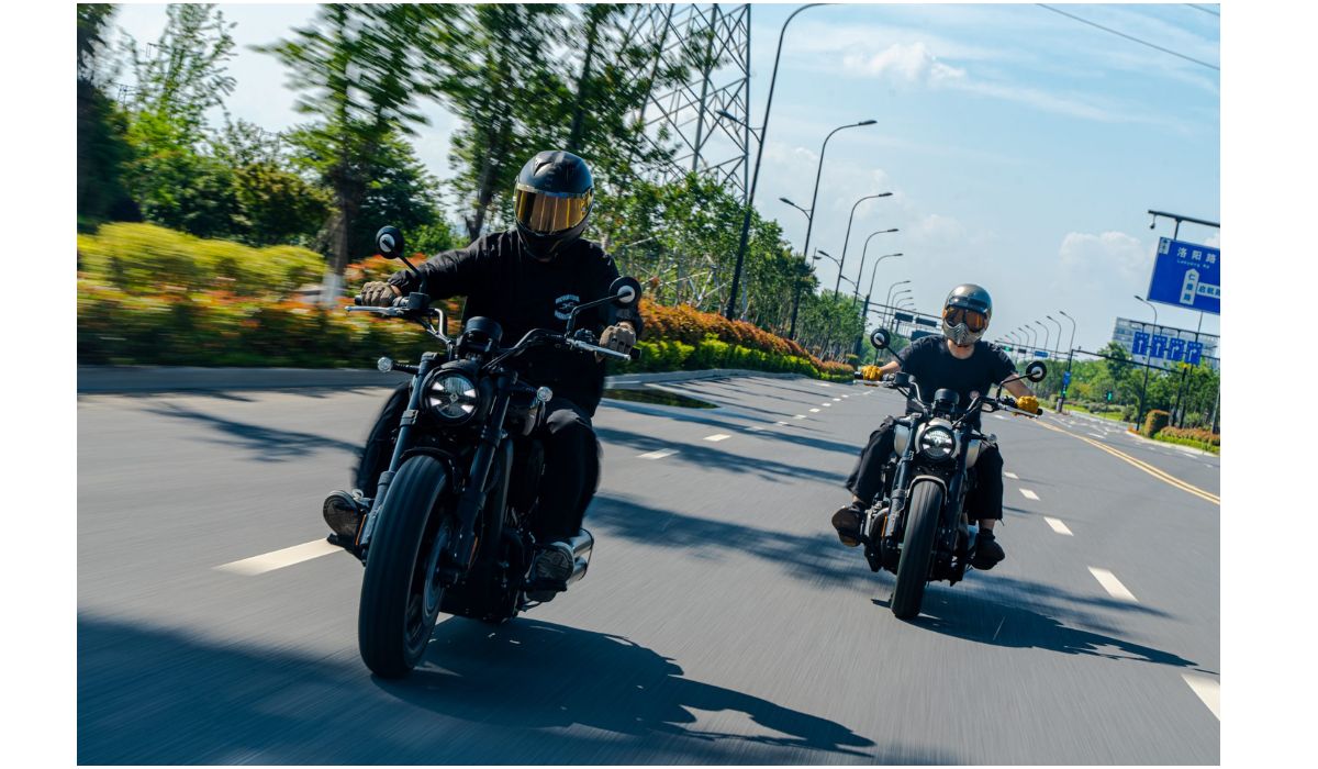 Brame Sports MOTOS + 125cc BENDA DARKFLAG 500