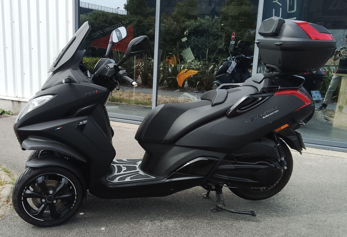 Brame Sports Occasions Peugeot Metropolis 400