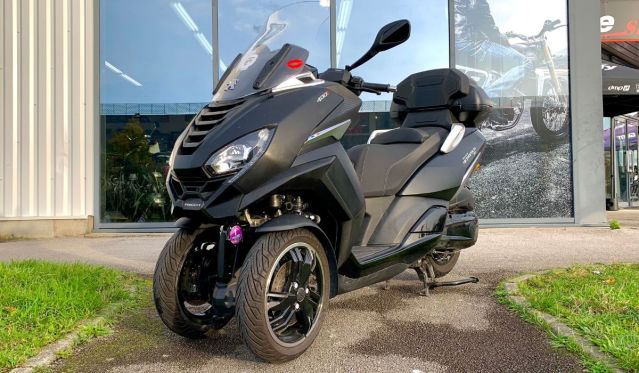 Brame Sports - 3 roues PEUGEOT METROPOLIS 400 SW